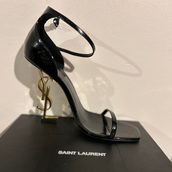 YSL HEELS - Picture 1 of 3